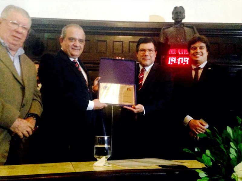 Campeão PE: Santa Cruz é homenageado na Assembleia Legislativa