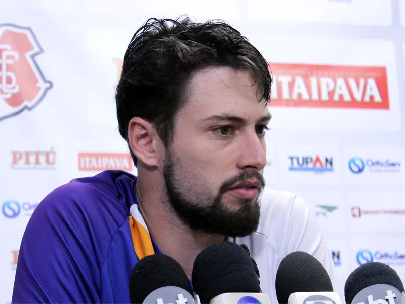 Joâo Paulo exalta objetivo no acesso