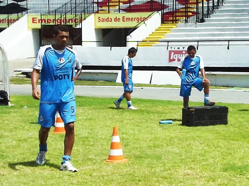 Santa Cruz inicia trabalhos visando o Clássico das Emoções.