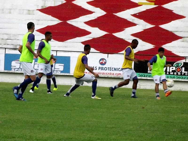 Santa Cruz inicia semana de treino visando América Mineiro fora de casa