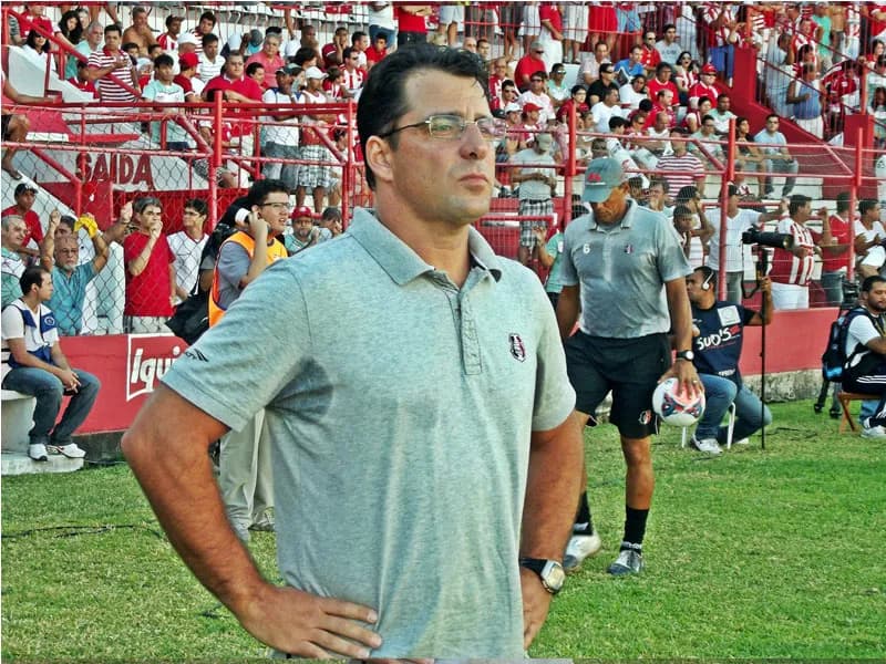 Para o técnico Martelotte, a 'vitória do Santa Cruz foi incontestável'.