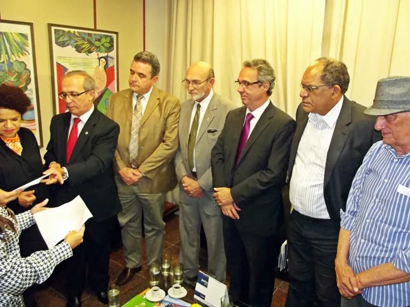 Diretoria Coral apresenta notícia-crime ao MPPE.