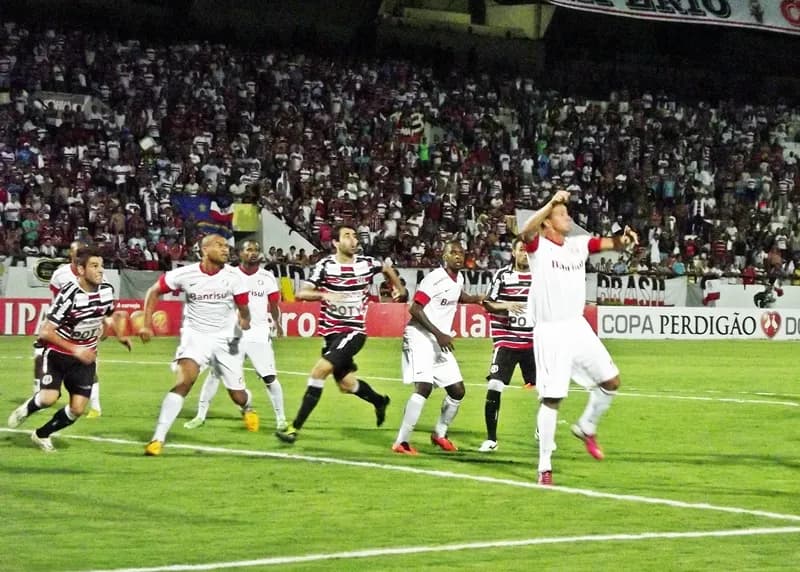Santa Cruz fica no 0 a 0 com o Inter/RS e decidirá classificação em Caxias do Sul/RS.