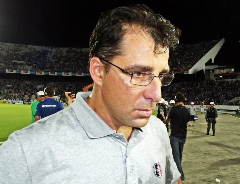 Técnico Martelotte diz que vitória foi fruto do melhor aproveitamento Coral.