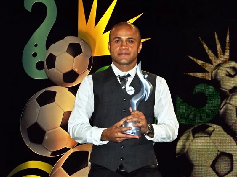 Volante Anderson Pedra é negociado com o Sport Recife.