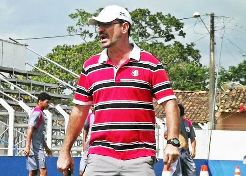 Preparador Físico fala sobre 'recesso cartilhado' e intertemporada.