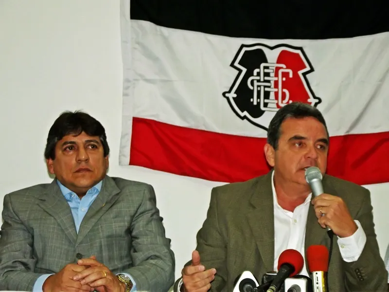 Presidente ALN formaliza pedido de licença e Vice Jairo Rocha assume Executivo Coral.