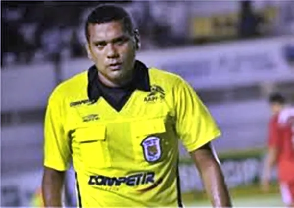 Arbitragem sergipana para Santa Cruz x Fortaleza.