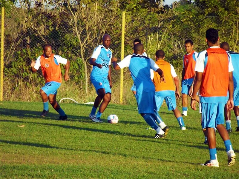 Treino com bola em Lucas do Rio Verde/MT.