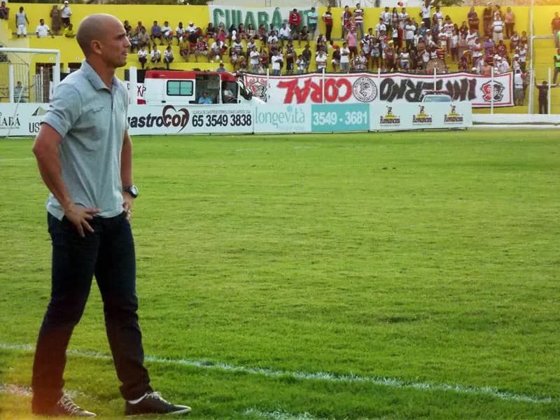 Sandro Barbosa sobre a derrota: "Não vou culpar o calor, a gente é que precisava jogar mais".