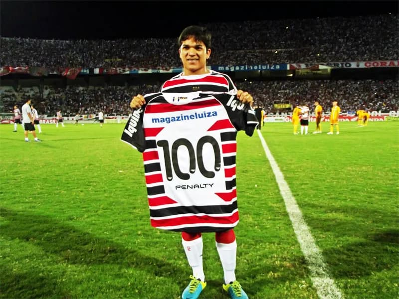 Top 100: Meia Renatinho entra para a história do Santa Cruz.