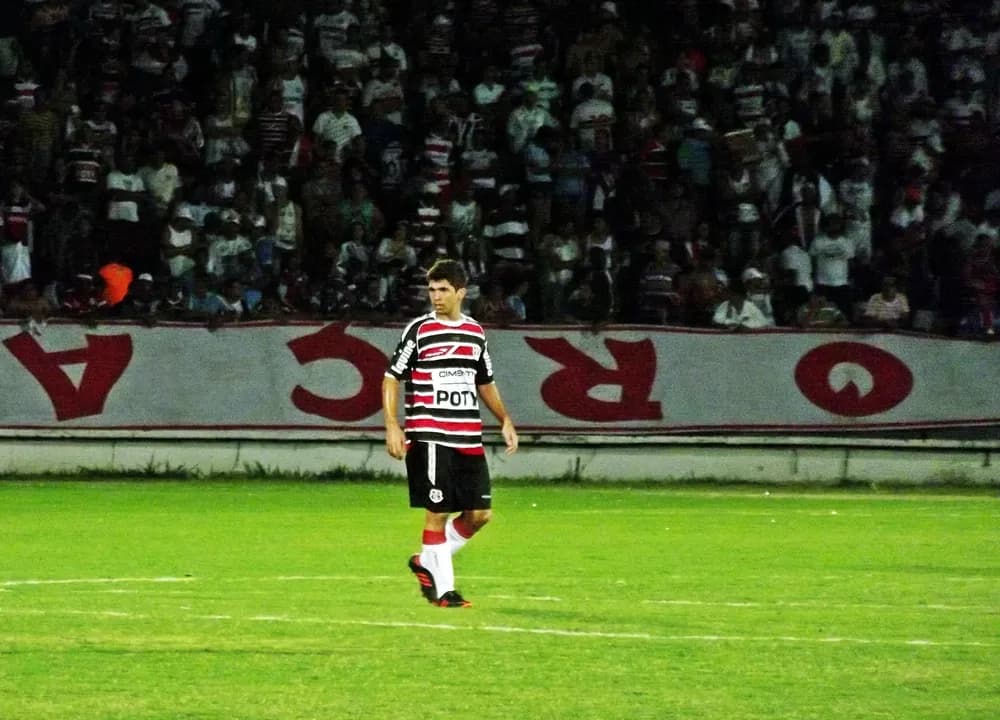 Natan é mais um que quer jogar em Campina Grande/PB.