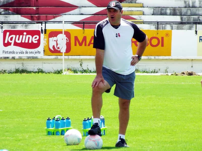 Vica, ao saber que vai enfrentar o Betim/MG: "A boa notícia é que vai ter jogo."