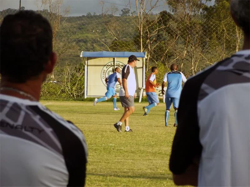 Coletivo no Ninho do Gavião encerra trabalhos em Caruaru/PE.