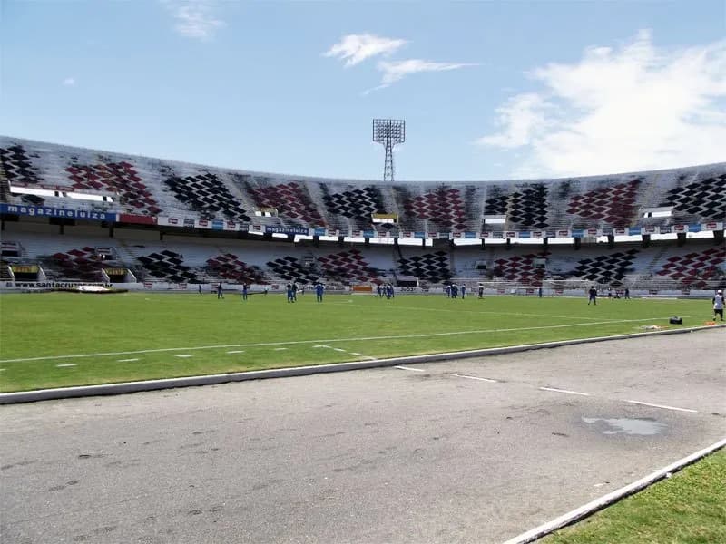 Fim dos preparativos, antes do jogo que define o acesso à Série B.