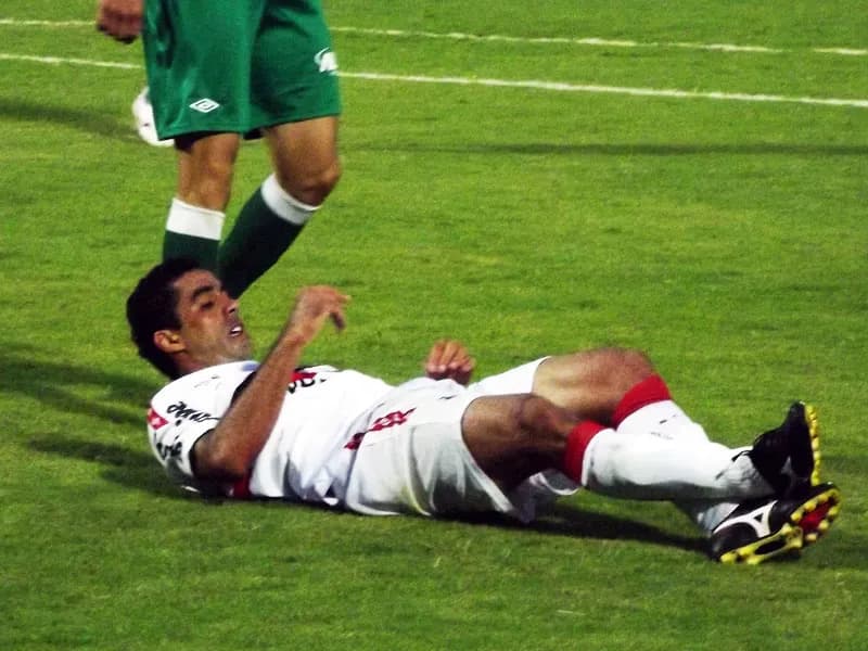 André Dias mantém média de 0,5 gol e se isola na artilharia Coral da Série C.